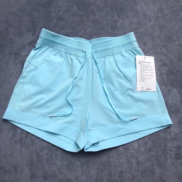 Lululemon spring break away short - Picture 2 of 5